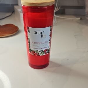 debi lilly , Red Berries & Spice Candle.
